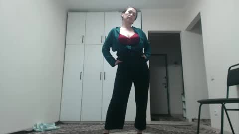 Snapshot of linkisskiss chatting on 04-15-26, 07:37 LinKissKiss online show from 04-15-26, 07:37