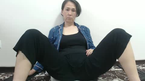 Snapshot of linkisskiss chatting on 04-20-26, 07:00 LinKissKiss online show from 04-20-26, 07:00