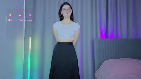 Snapshot of linna4kiss chatting on 10-09-25, 05:16 Linna online show from 10-09-25, 05:16