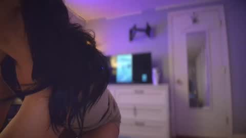 Snapshot of linuxgirlsudosu chatting on 01-16-25, 10:32 linuxgirlsudosu online show from 01-16-25, 10:32