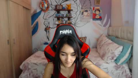 LinzyBaner online show from 01-16-26, 10:58