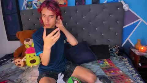 Lio online show from 11-14-25, 10:40