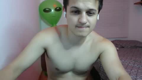 Snapshot of lioncluess chatting on 01-09-26, 01:19 Lion Cluess online show from 01-09-26, 01:19