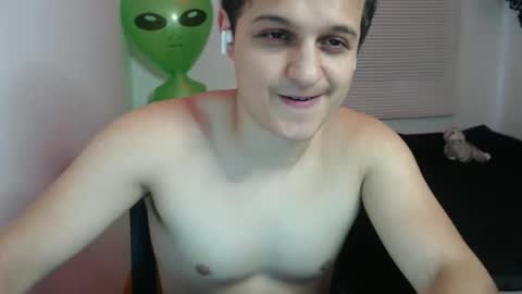 Snapshot of lioncluess chatting on 01-11-26, 01:38 Lion Cluess online show from 01-11-26, 01:38