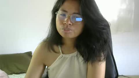 liora online show from 03-25-26, 05:13