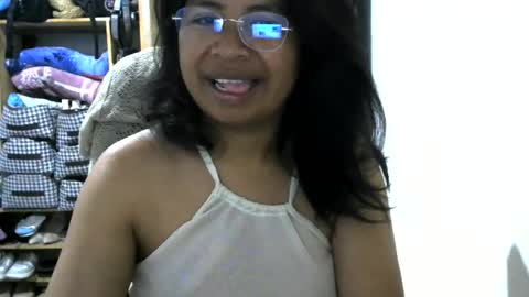liora online show from 06-30-26, 03:40
