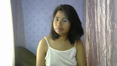 Snapshot of liora_selenex chatting on 12-05-25, 05:16 Liora selenex online show from 12-05-25, 05:16