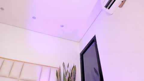 Snapshot of liorah_wolf chatting on 02-04-26, 08:47 Liorah wolf online show from 02-04-26, 08:47