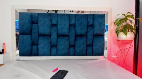 Snapshot of liorah_wolf chatting on 03-11-26, 08:59 Liorah wolf online show from 03-11-26, 08:59