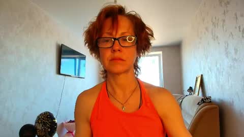 Liora Weiss online show from 05-22-26, 10:21