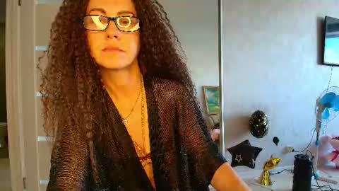 Liora Weiss online show from 06-16-26, 09:23