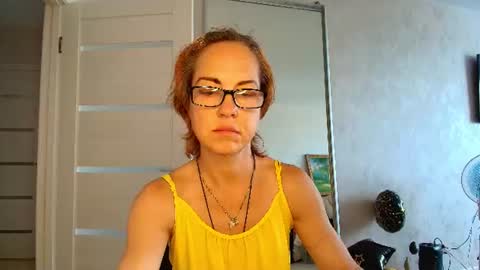 Liora Weiss online show from 06-23-26, 12:25