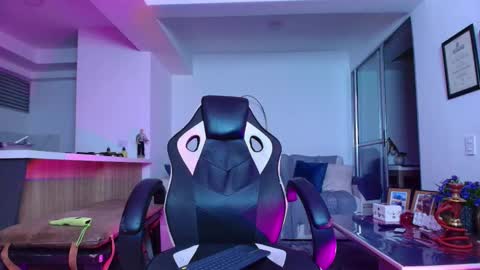 Lior Vante online show from 02-11-26, 04:17