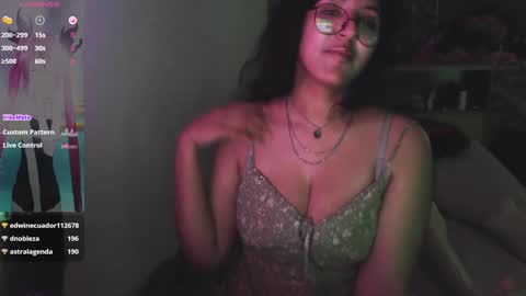 Snapshot of lirabosa chatting on 12-17-24, 12:23 Lira online show from 12-17-24, 12:23