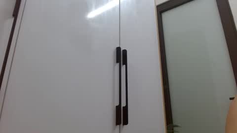 lisa_1011 online show from 02-09-26, 10:25