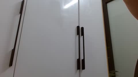 lisa_1011 online show from 03-03-26, 09:53