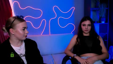 Lisa online show from 05-04-26, 11:06