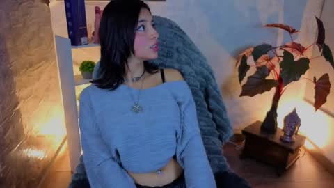 Snapshot of lisa_dolly_nyx chatting on 05-31-26, 04:53 lisa dolly nyx online show from 05-31-26, 04:53