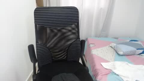 Snapshot of lisa_g07 chatting on 03-08-26, 02:54 Lisa Santos online show from 03-08-26, 02:54