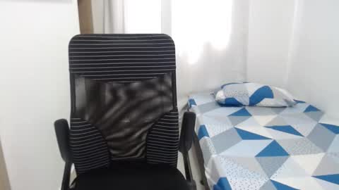 Snapshot of lisa_g07 chatting on 03-09-26, 04:55 Lisa Santos online show from 03-09-26, 04:55