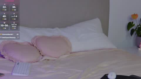 Snapshot of lisa_moons chatting on 12-24-24, 09:11 lisa_moons online show from 12-24-24, 09:11