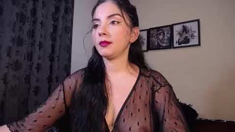 Snapshot of lisaaharrison chatting on 10-24-25, 04:09 Lisa Harrison online show from 10-24-25, 04:09