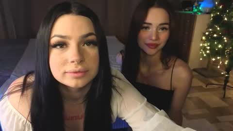 Lisa and Den online show from 01-06-26, 04:11