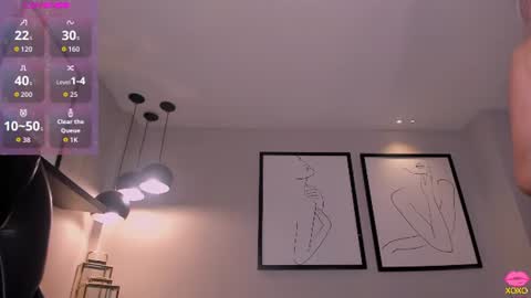 Lisa  Flowers online show from 07-25-26, 10:46