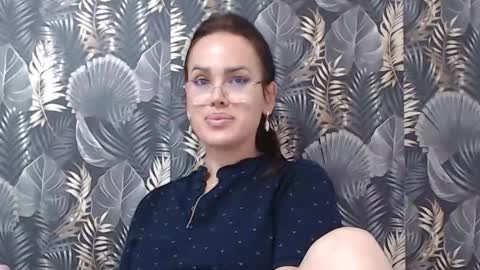 Lisa Grand online show from 09-17-25, 02:19