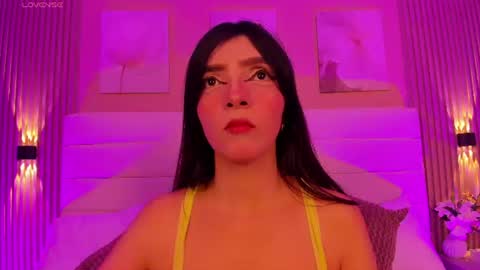 Snapshot of lisalain chatting on 07-23-26, 12:14 lisa online show from 07-23-26, 12:14