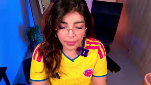 L I S A  online show from 06-17-26, 10:17