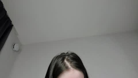 Lisa online show from 01-06-25, 01:20