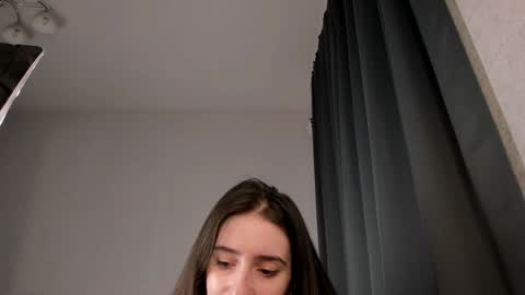 Lisa online show from 01-25-25, 01:21