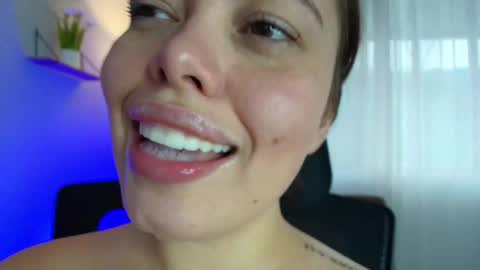 Lisbet online show from 03-07-25, 10:21