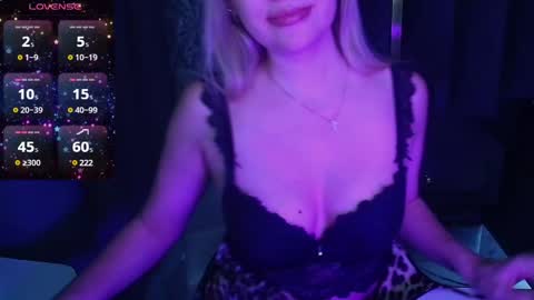 Snapshot of lisenok26 chatting on 12-02-24, 09:50 Anna online show from 12-02-24, 09:50