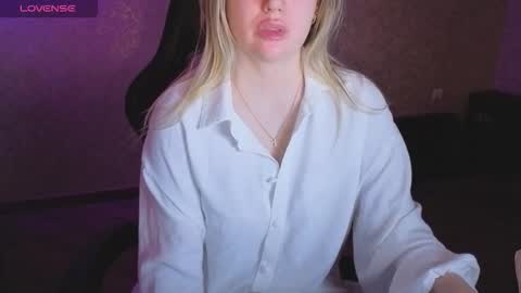 Anna online show from 03-15-26, 10:49