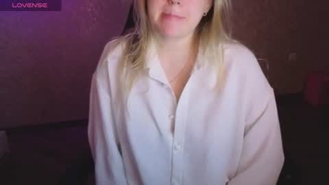 Anna online show from 07-18-26, 12:04
