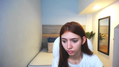 Snapshot of liseth_fox chatting on 01-02-25, 04:56 Liseth Fox online show from 01-02-25, 04:56