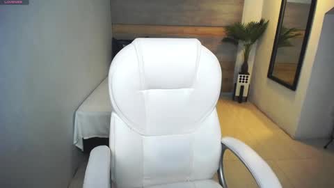 Snapshot of liseth_fox chatting on 02-25-25, 08:09 Liseth Fox online show from 02-25-25, 08:09