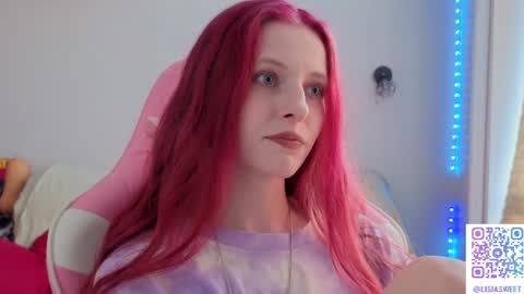 Lika online show from 06-17-26, 02:07
