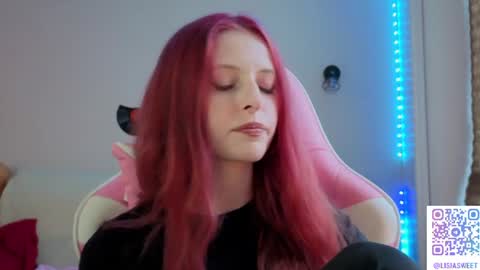 Lika online show from 06-26-26, 02:32