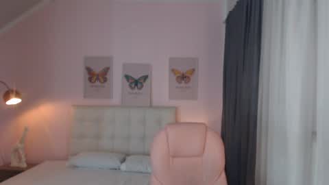 Andrea online show from 01-02-25, 04:24