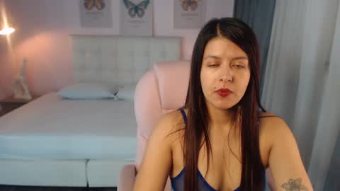 Andrea online show from 01-06-25, 03:29