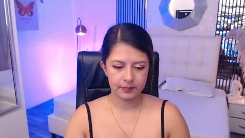 Snapshot of liss_black chatting on 06-27-26, 03:55 Andrea online show from 06-27-26, 03:55
