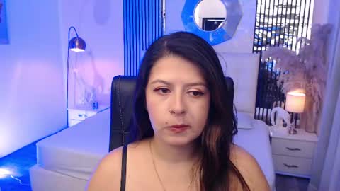 Snapshot of liss_black chatting on 07-13-26, 03:31 Andrea online show from 07-13-26, 03:31