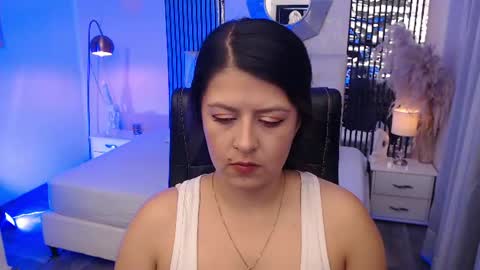 Snapshot of liss_black chatting on 07-22-26, 03:42 Andrea online show from 07-22-26, 03:42