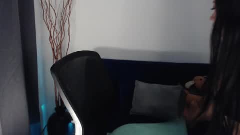 Snapshot of liss_petty chatting on 12-06-24, 10:38  Liss  online show from 12-06-24, 10:38