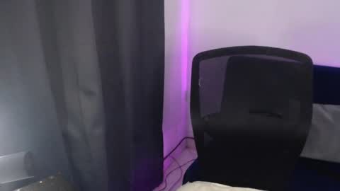 Snapshot of liss_petty chatting on 02-27-25, 06:07  Liss  online show from 02-27-25, 06:07