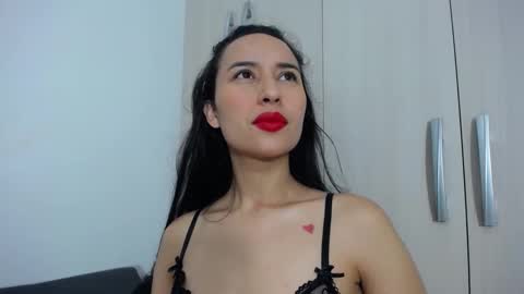 Snapshot of lissa2021 chatting on 09-10-25, 12:32 Lisa online show from 09-10-25, 12:32