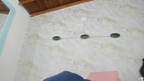 Lisa online show from 12-16-24, 09:14